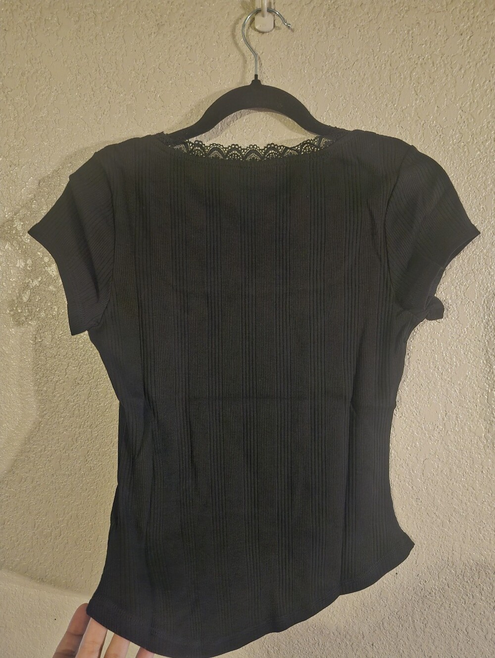 🖤NIP/NWT New In "Onyx🖤 Lace And Bow🎀 Trim Square Neckline Top" Black🖤 Medium - Picture 15 of 15